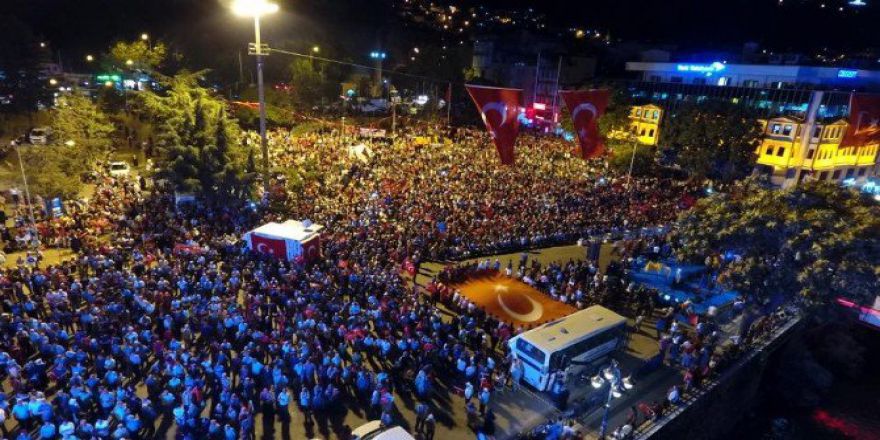 Amasya’da Binler Tek Yürek Oldu
