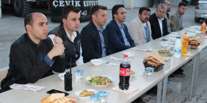 Kaymakam Dündar Emniyet Personeliyle Bir Araya Geldi