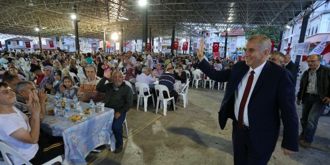 Büyükşehir’den Değirmenönü’ne İftar Sofrası