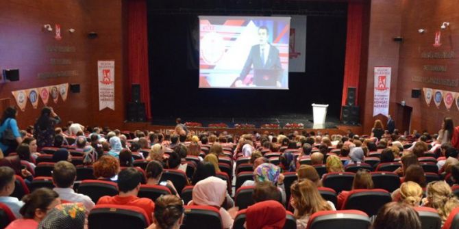 Öğretmenlere "Ölçme Değerlendirme Ve Alternatif Soru Teknikleri" Konulu Seminer