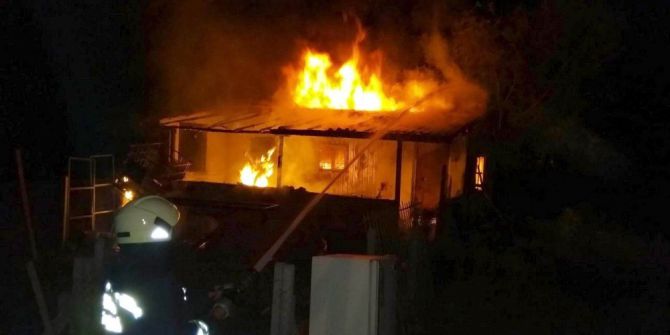 Seydişehir’de Bağ Evinde Yangın