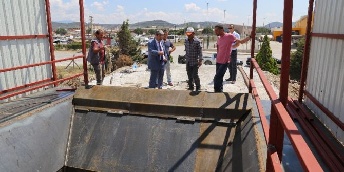 Burhaniye’de Çöp Sorununa Taşımalı Çözüm