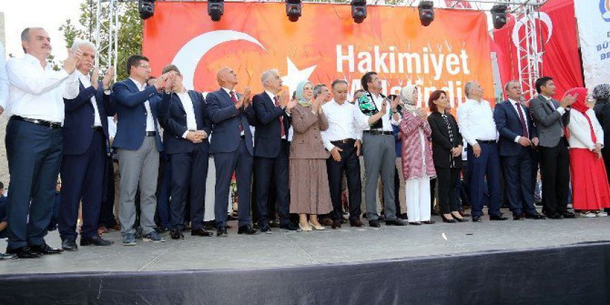 Başkan Gürlesin Demokrasiye Sahip Çıkan Millete Teşekkür Etti