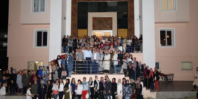 Kilis Belediyesinden Bayanlara İftar