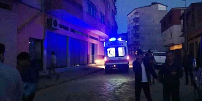 Hırsızlar Polisle Çatıştı: 1 Yaralı