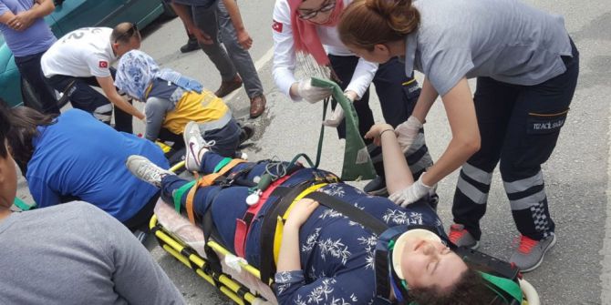 Sakarya’da Trafik Kazası: 2 Yaralı