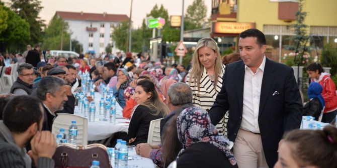 Bozüyük Belediyesi Yetimler Günü İftarı Yoğun Bir Katılımla Gerçekleştirildi
