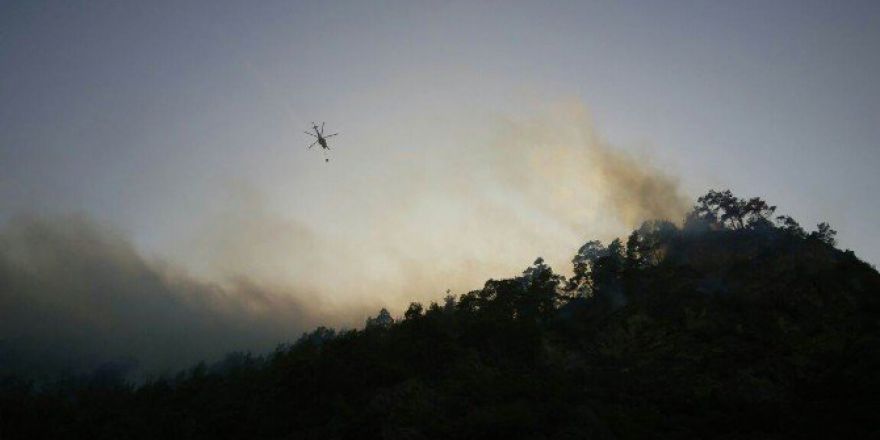Balıkesir Dursunbey İle Bursa Büyükorhan Sınırındaki Orman Yangını Kontrol Altına Alındı