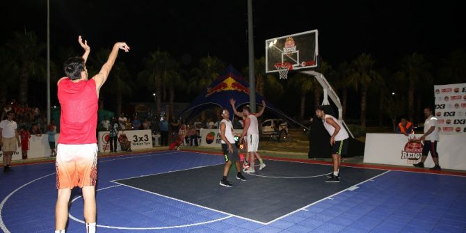 3x3 Sokak Basketbolu Finike Etabı Sona Erdi