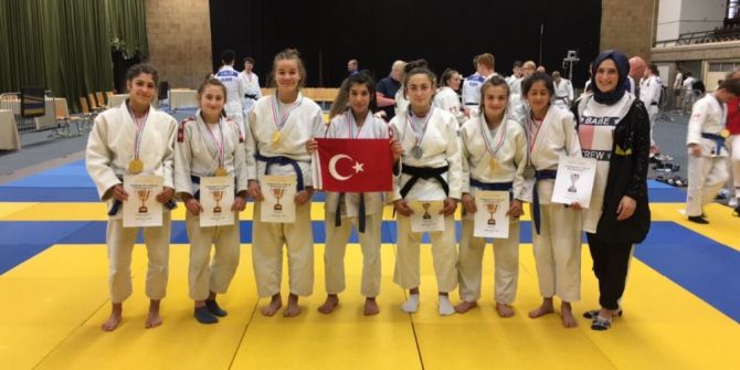 Büyükşehirli Judocular Lüksemburg’ta Esti