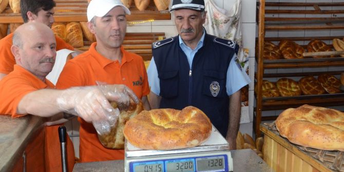 Zabıtadan Fırınlara Şok Baskın