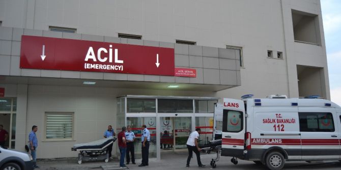 Otomobilin Çarptığı Çocuk Ağır Yaralandı