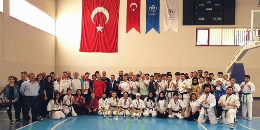 Budokaido Kyokushin’nde Pursaklar Belediyesi 2 Altın Madalya Kazandı