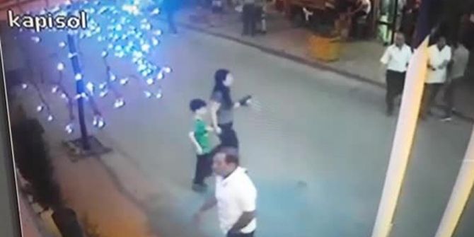 Otel Yangınından Vatandaşların Kaçış Anı Güvenlik Kamerasında