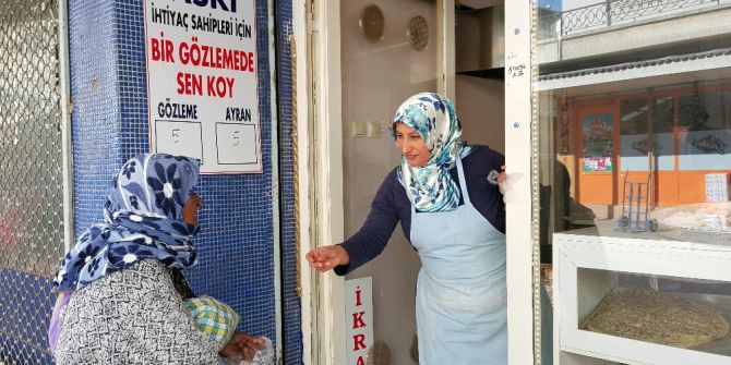 Bu Askıda Börek, Baklava Ve Gözleme Bedava