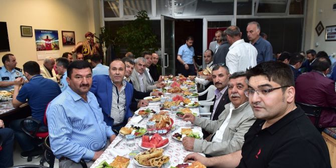 Başkan Akgül, Skt Temsilcileri İle Sahur Yaptı