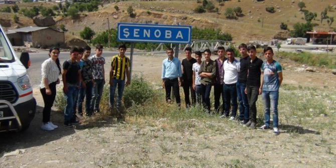 Şırnaklı Öğrenciler Şehit Tümgeneral Aydın’ın Kabrini Ziyaret Etti