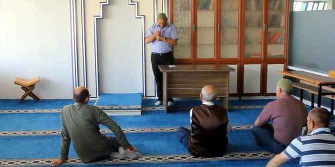 İşitme Engelliler İçin İşaret Diliyle Cuma Hutbesi