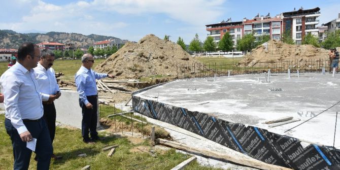 Masal Ormanı Parkında Çalışmalar Sürüyor