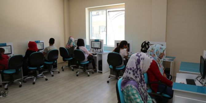 15 Temmuz Gençlik Merkezinde Kurslar Başladı