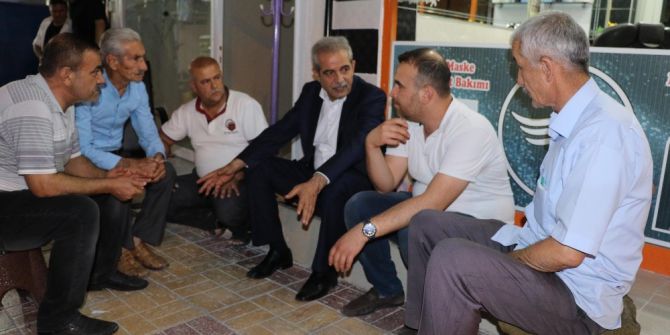 Başkan Demirkol, Bağlarbaşında Vatandaşlarla Bir Araya Geldi