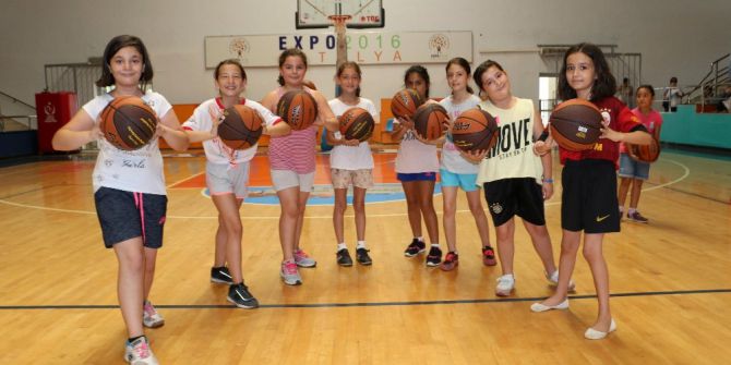 Büyükşehir ‘Yaz Spor Okulu’ Kayıtları Başladı