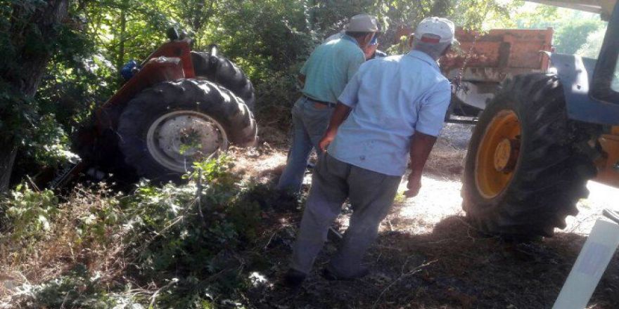 Traktör Dereye Uçtu