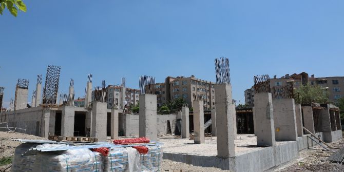 İlimtepe Kültür Merkezi Hızla Yükseliyor