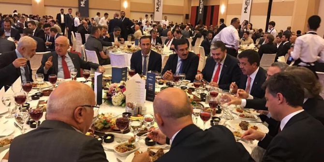 Bakan Tüfenkci, Adil Gevrek’ten Başarı Sözü Aldı