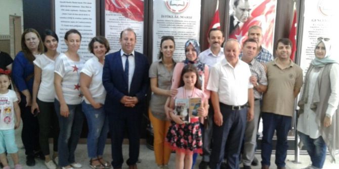 Türkiye Satranç Federasyonu’ndan Manisalı Öğrenciye Ödül