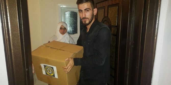 Siirt’te Yoksul Ailelere Kuru Gıda Yardımı