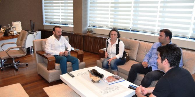 Başkan Doğan Filmde Oynayacak