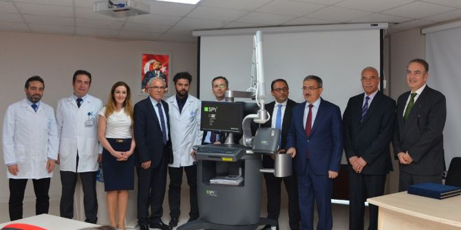 Selçuk Tıp’ta Doku Kanlanmasını Gösteren Cihaz Bağışı