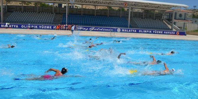 Olimpik Açık Yüzme Havuzuna Büyük İlgi