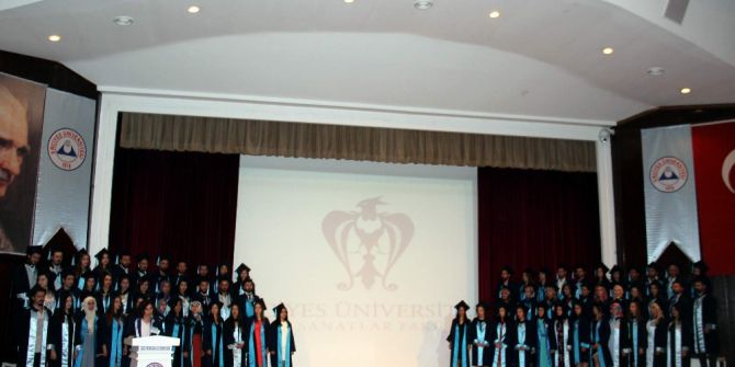 Erü Güzel Sanatlar Fakültesi’nde Mezuniyet Heyecanı