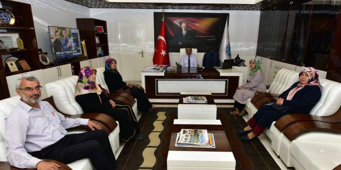 Başkan Gürkan’dan Bir Damla Yardımlaşma Derneği İle İstişare