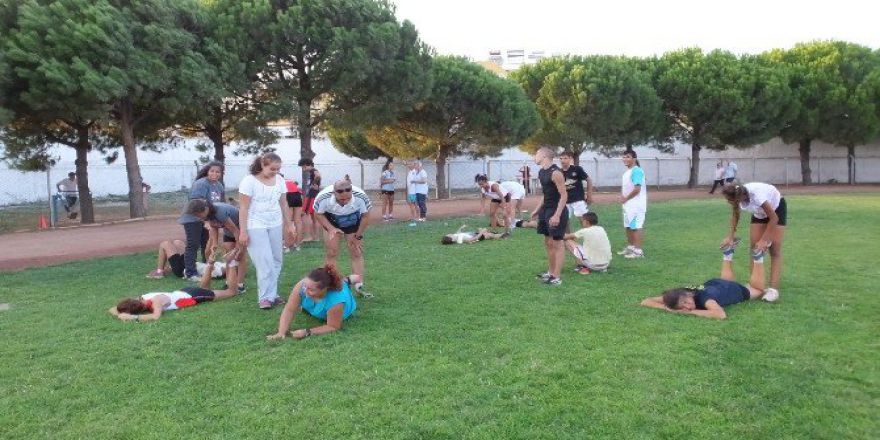 Burhaniye’de Özel Sporculara Başkan Desteği