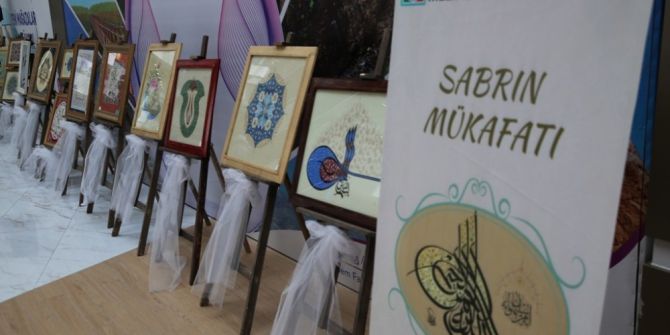 Melmek Öğrencileri Tezhip Sergisi Açtı