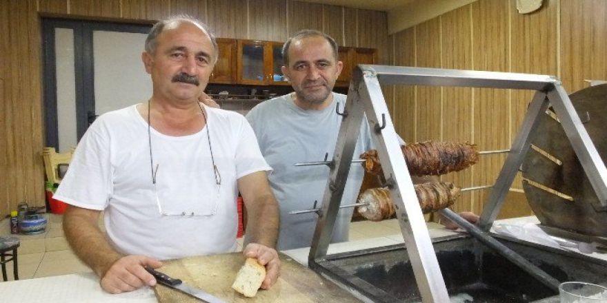 Burhaniye’de Kokoreççilerin Sayısı Arttı