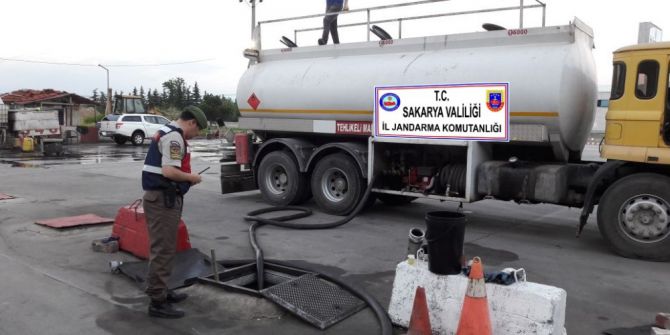 Sakarya’da 33 Bin Litre Kaçak Motorin Ele Geçirildi