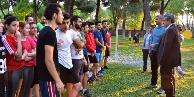 Nazilli Belediyesinden Besyo Ve Pomem’e Hazırlanan Öğrencilere Destek