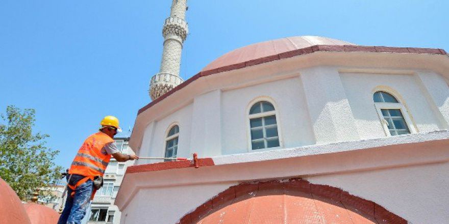 Muratpaşa’da Camilerin Eksiklikleri Giderildi