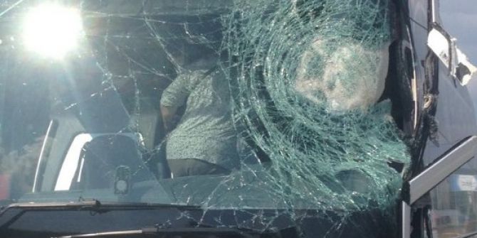 Milas’ta Yolcu Otobüsü Vinçle Çarpıştı