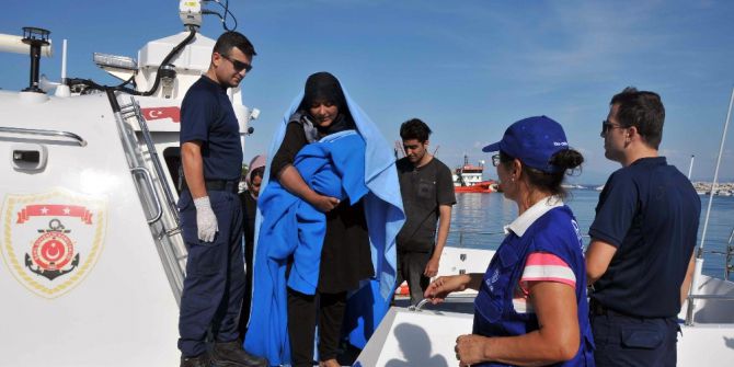 Denizde Can Pazarı; Botları Batan Göçmenleri Sahil Güvenlik Kurtardı