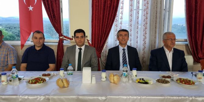 Edremitliler İyilik Sofrasında Buluştu