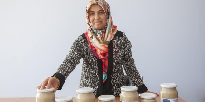 Bitlis’in Tek Kadın Tahincisi Üretime Başladı