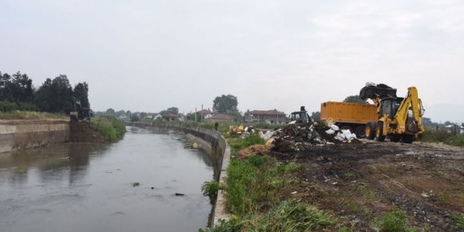 Düzce Belediyesi Bayram Öncesi Temizlik Seferberliği Başlatıldı