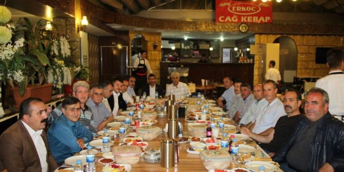 Makinistler İftar Yemeğinde Bir Araya Geldi