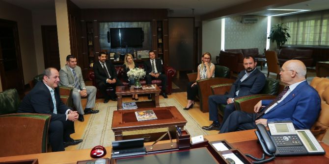 Beşiktaşlılardan Başkan Yaşar’a Ziyaret