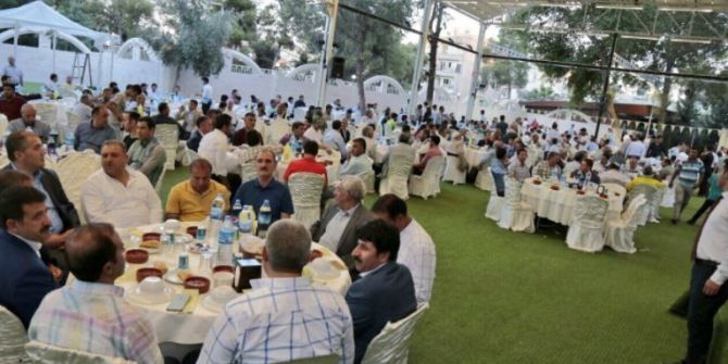 Şanlıurfaspor Yönetim Ve Taraftarlar İftar Yemeğinde Buluştu